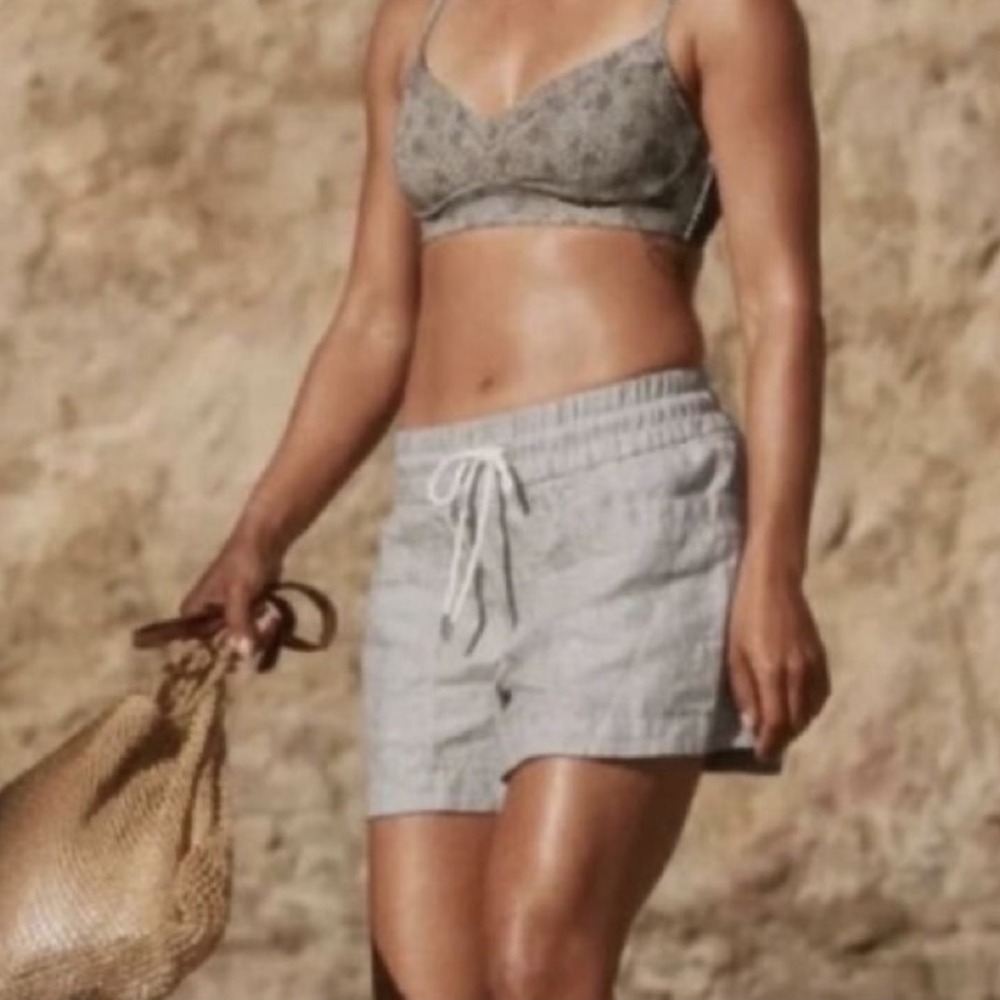 Athleta‎ Linen Blend Cabo Shorts Gray Drawstring Pockets Comfy Size 0